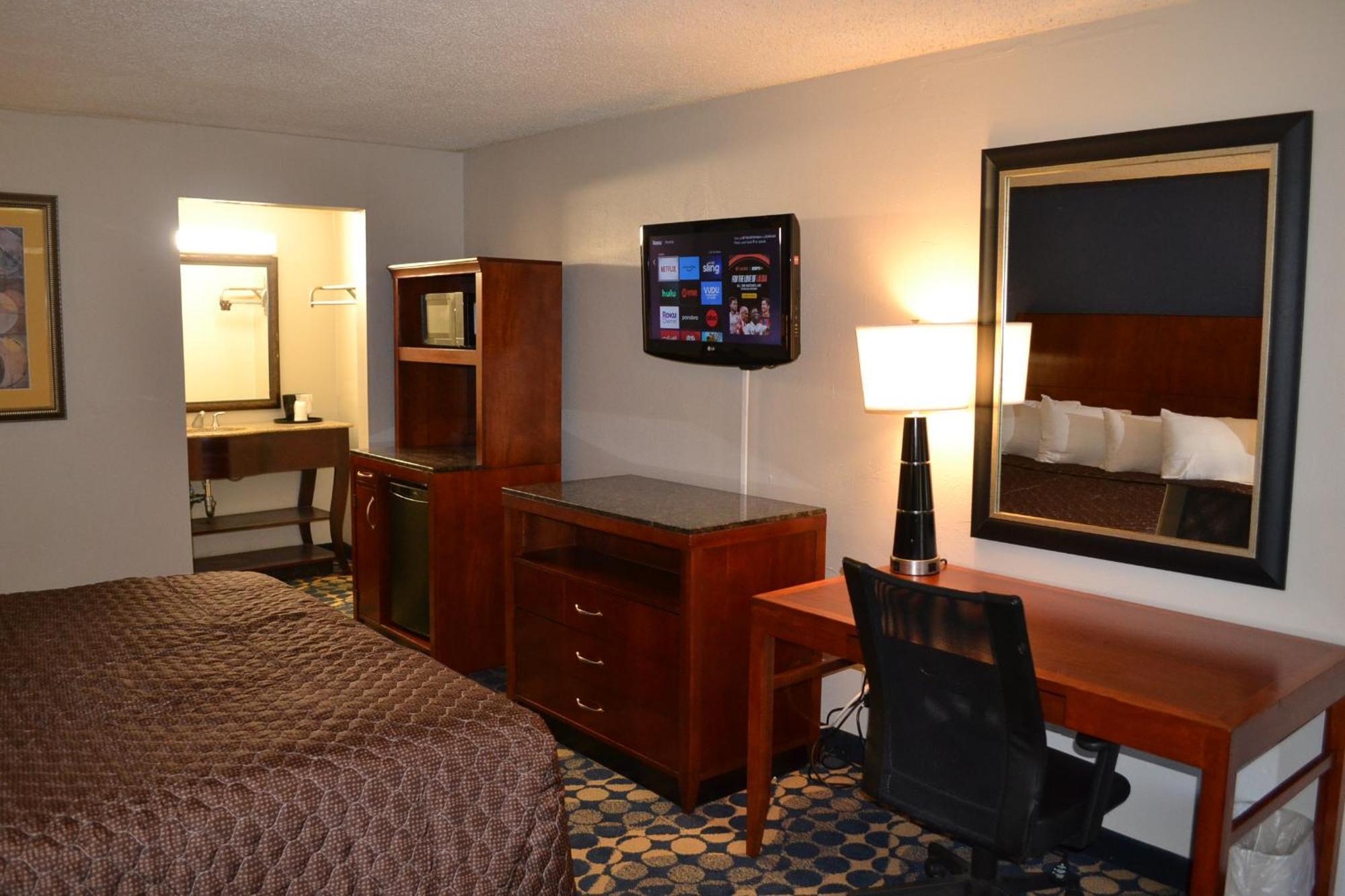 Dayspring Extended Stay Greensboro Extérieur photo
