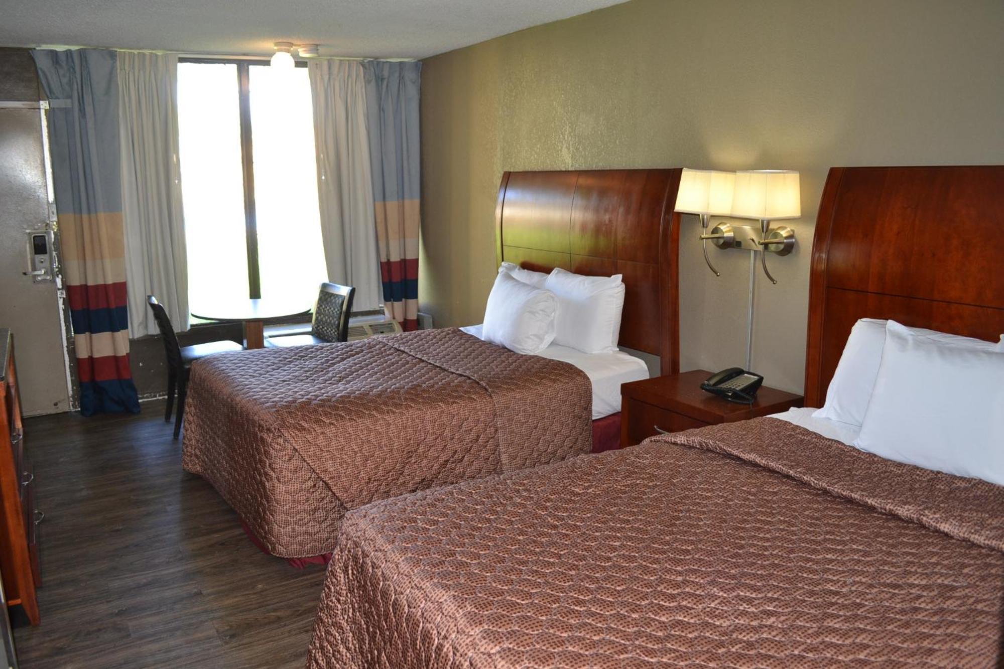 Dayspring Extended Stay Greensboro Extérieur photo